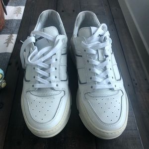 AMI Paris sneakers thick sole low trainers white